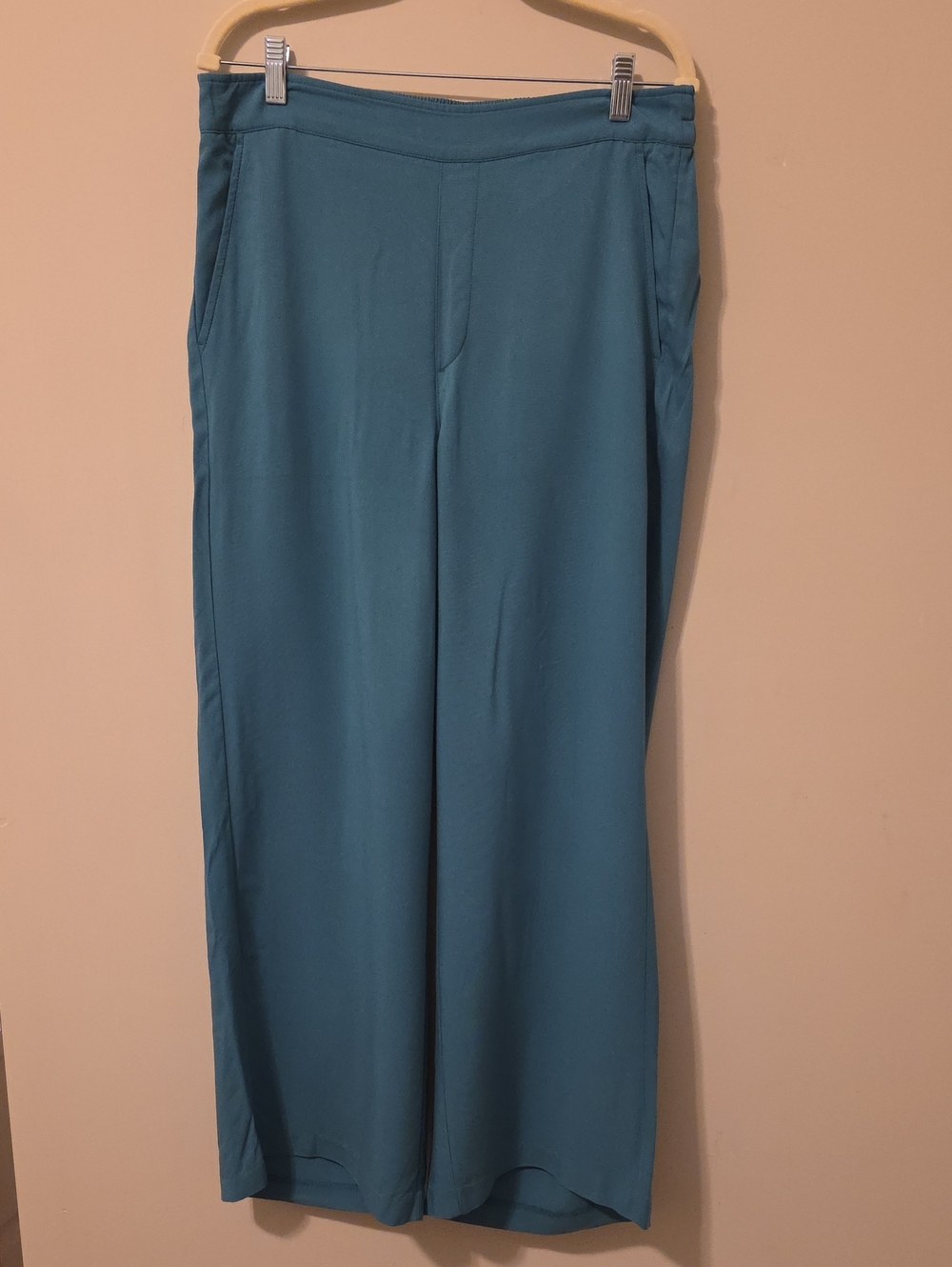Old Navy High-Rise Playa Wide Leg Pants